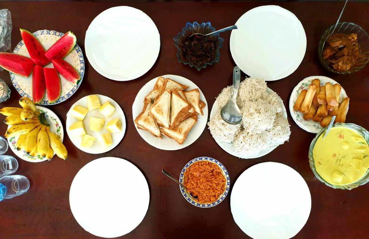 Medhani 캔디 외부 사진